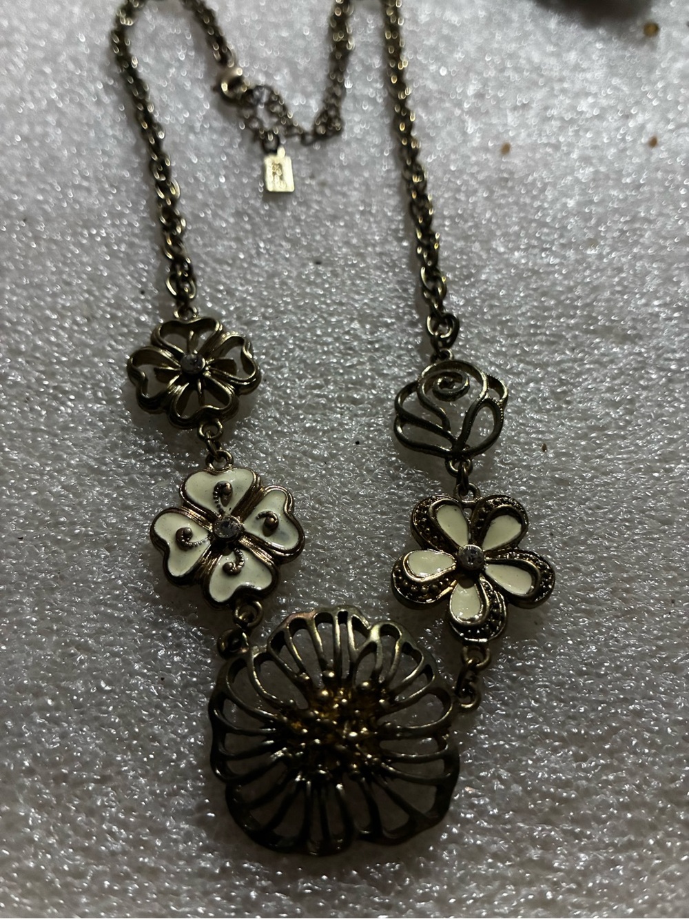 Vintage 1928 enamel necklace